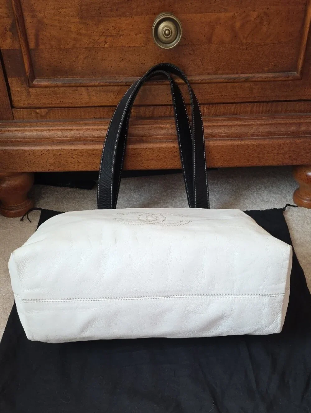 Chanel Vintage Bi-Color Two-Tone White and Black Leather Tote